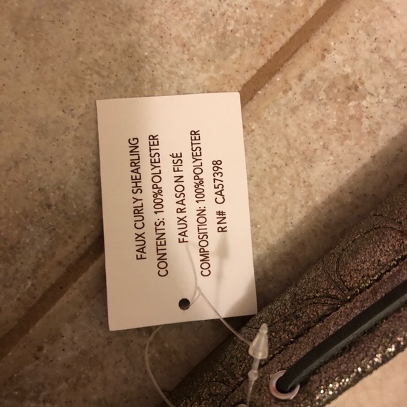 Comfy Coach flats - Picture 4 of 4